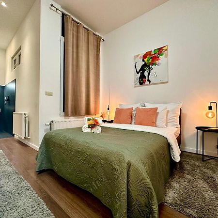 Luxury Suites Centrum By Rikas Hotels Antwerpia Zewnętrze zdjęcie