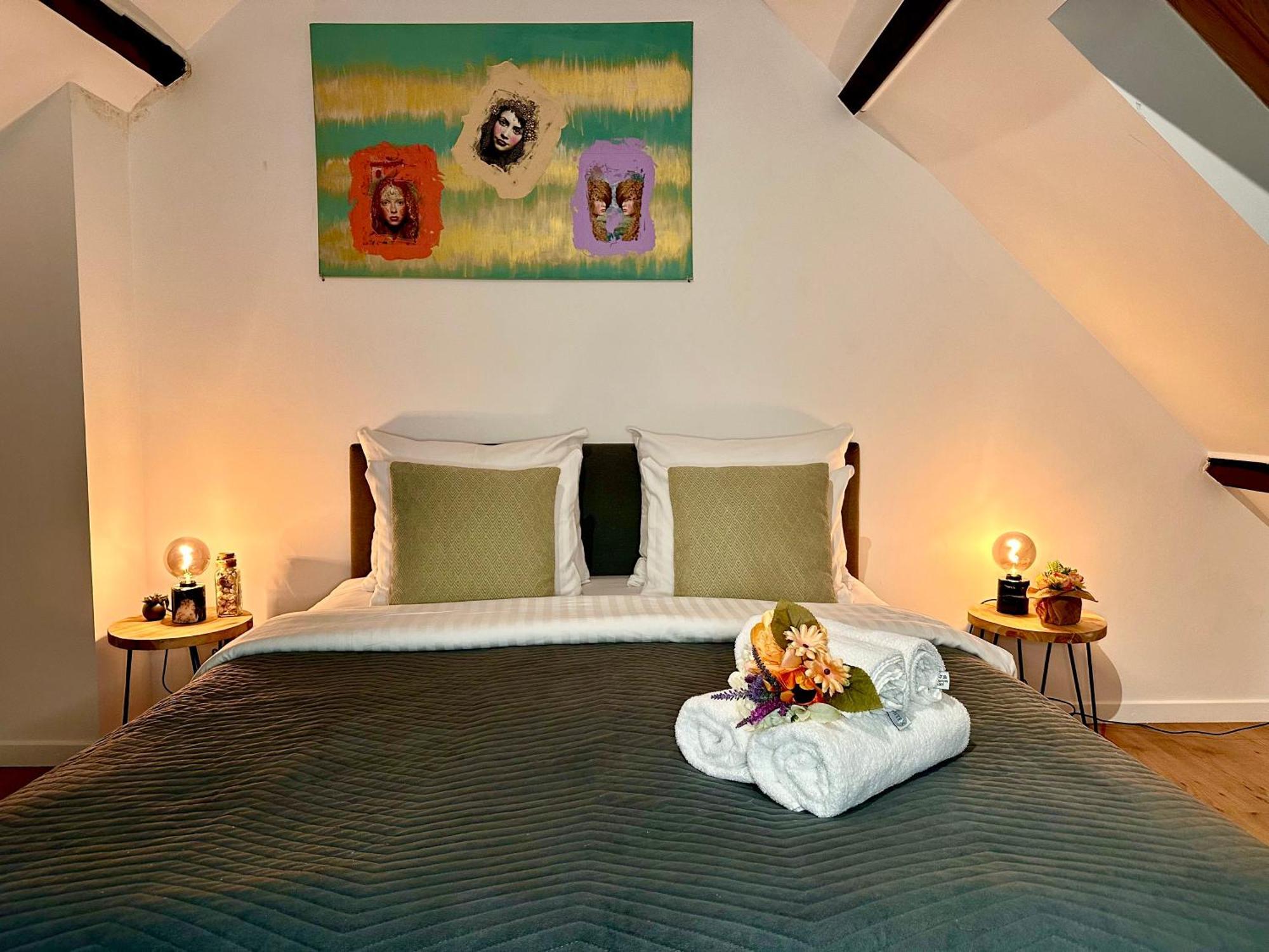 Luxury Suites Centrum By Rikas Hotels Antwerpia Zewnętrze zdjęcie