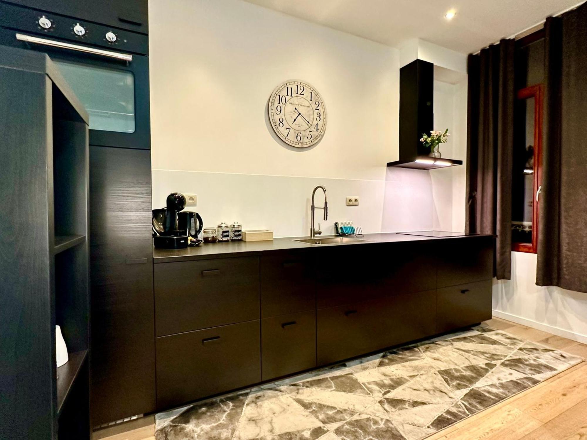 Luxury Suites Centrum By Rikas Hotels Antwerpia Zewnętrze zdjęcie