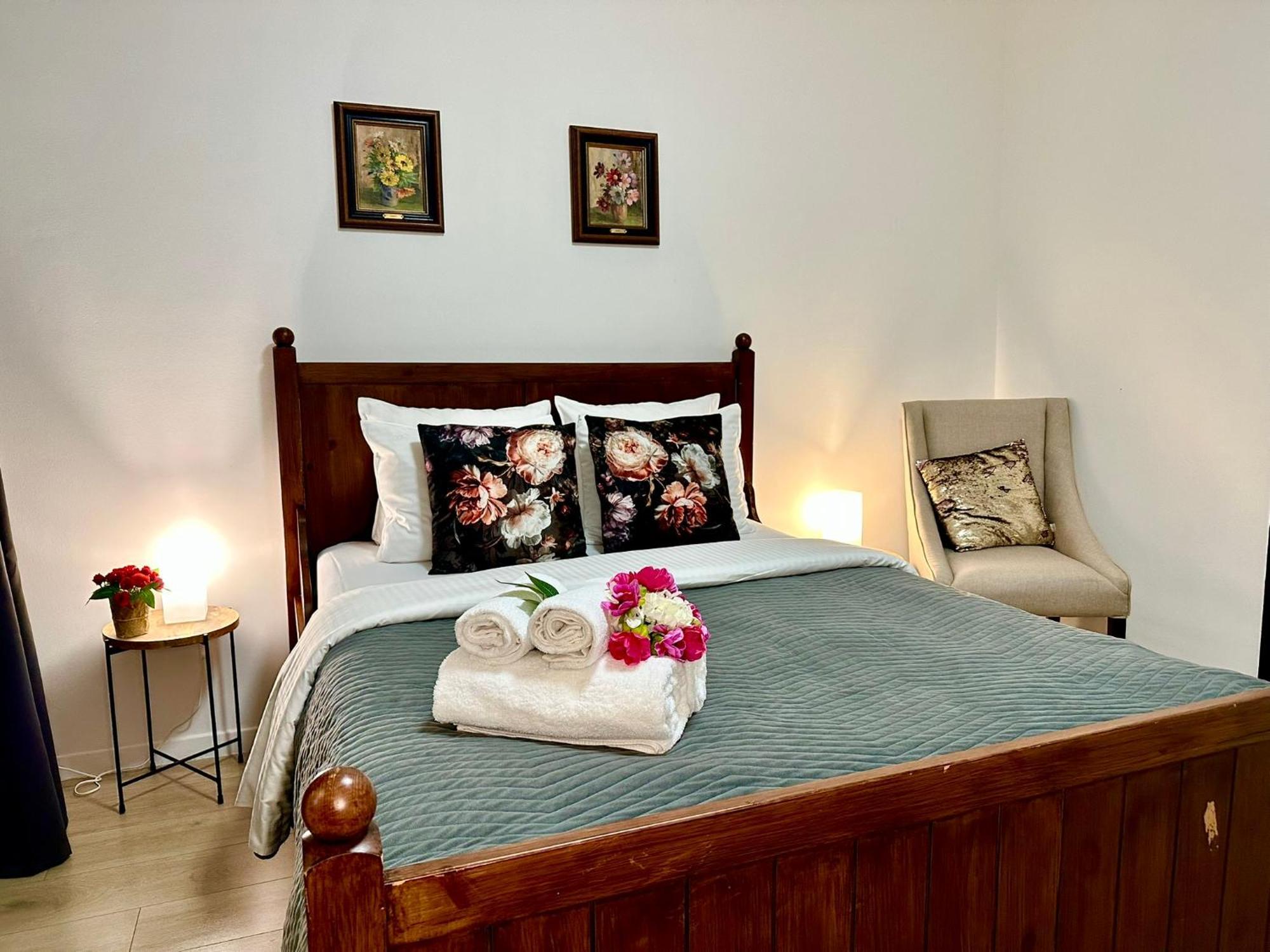 Luxury Suites Centrum By Rikas Hotels Antwerpia Zewnętrze zdjęcie