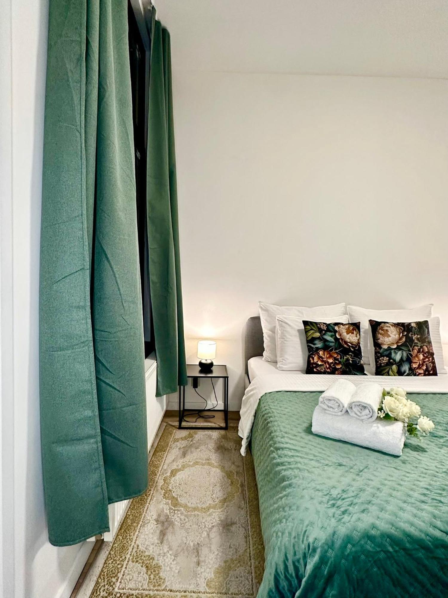Luxury Suites Centrum By Rikas Hotels Antwerpia Zewnętrze zdjęcie